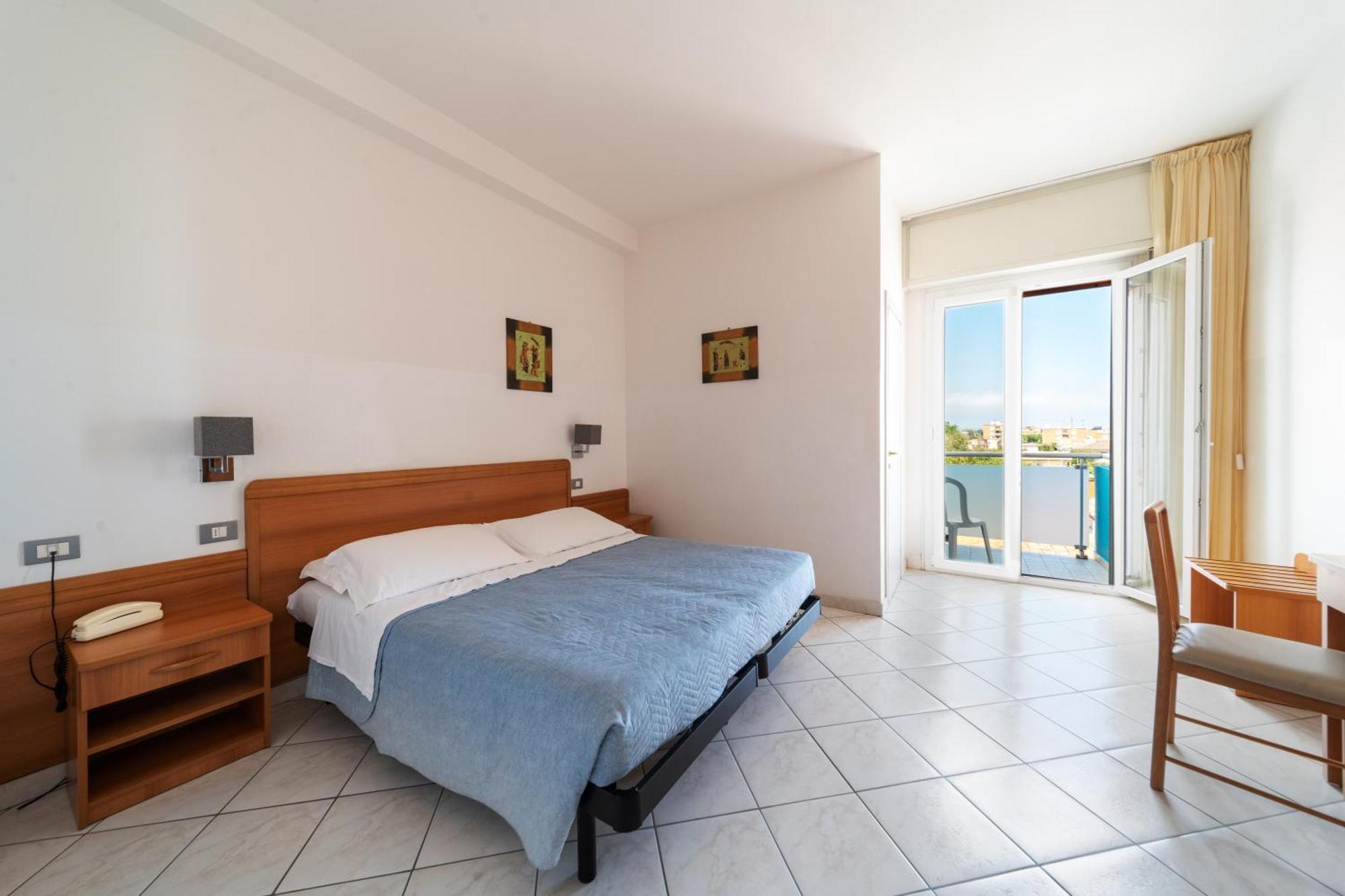 Hotel Casadei Fano Ngoại thất bức ảnh