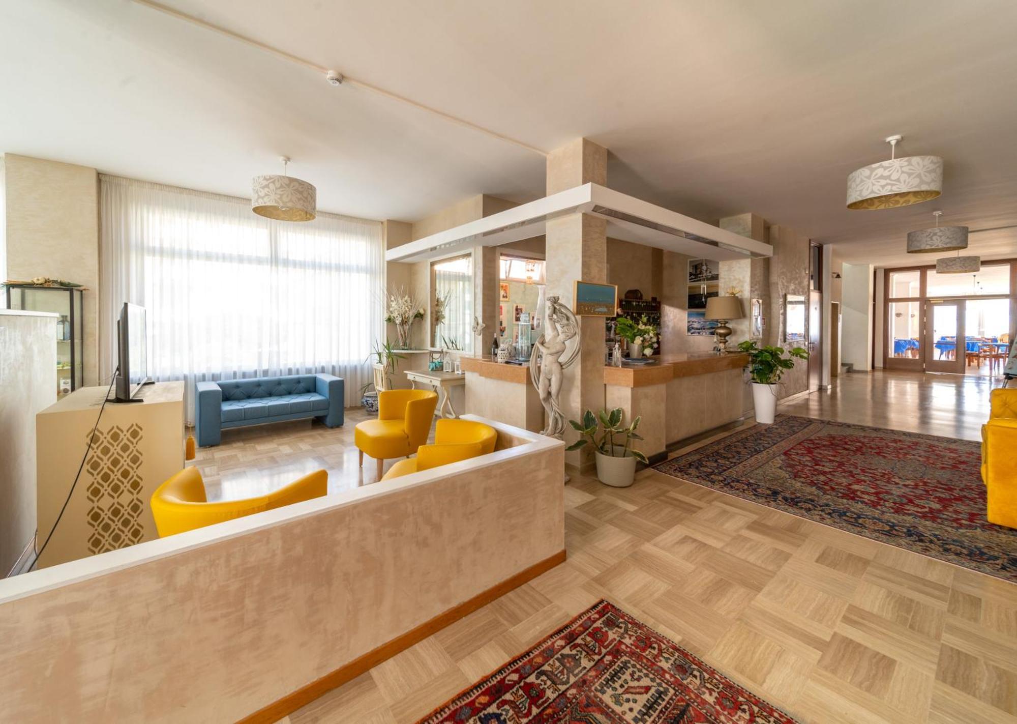 Hotel Casadei Fano Ngoại thất bức ảnh